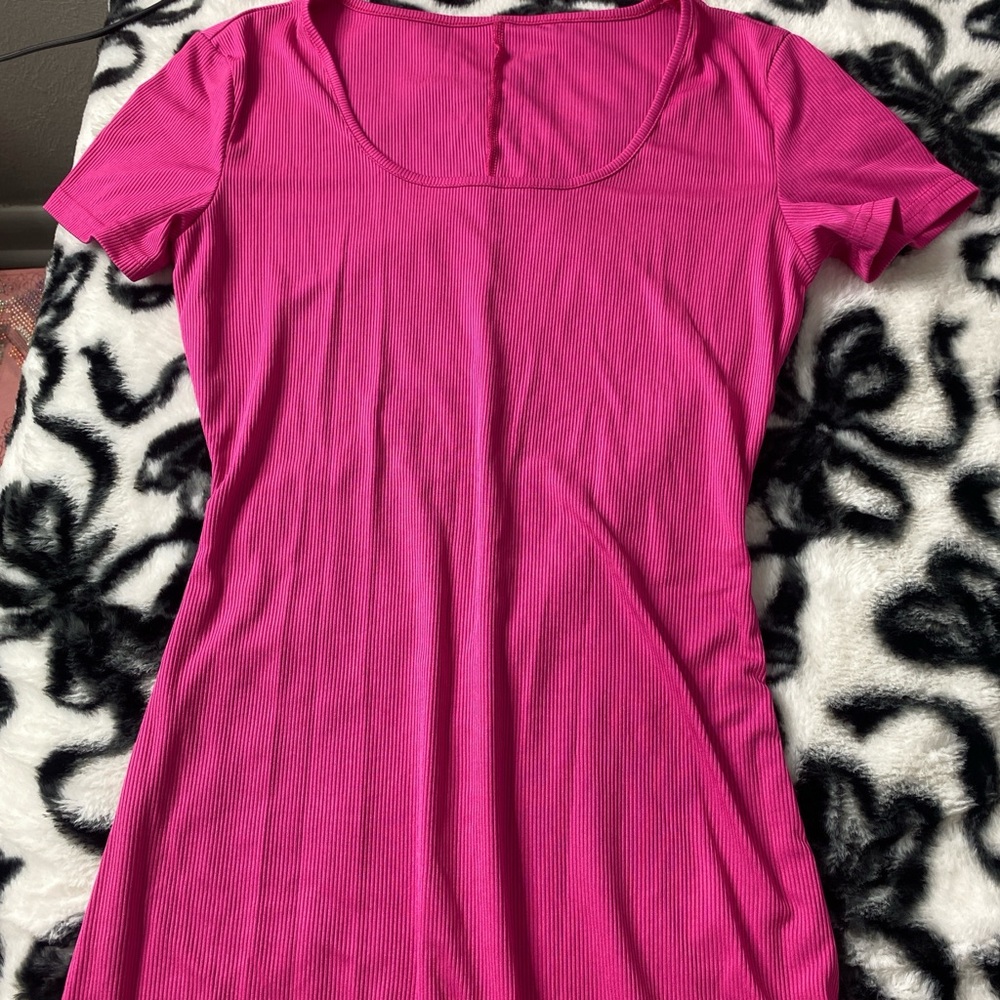 SHEIN Fuchsia Bodysuit Top